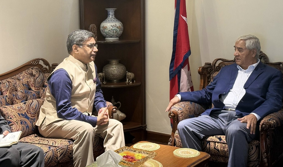 कांग्रेस सभापति देउवासँग भारतीय विदेशसचिव मिस्रीको शिष्टाचार भेट