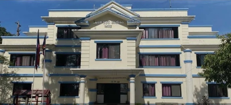 झापाबाट ९२ जना थुनुवा फरार
