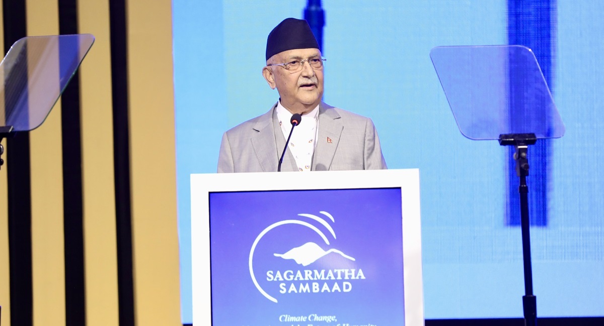 हिमालहरु जोगाउनु पृथ्वी, महासागर र स्वयं मानवता जोगाउनु हो : प्रधानमन्त्री ओली