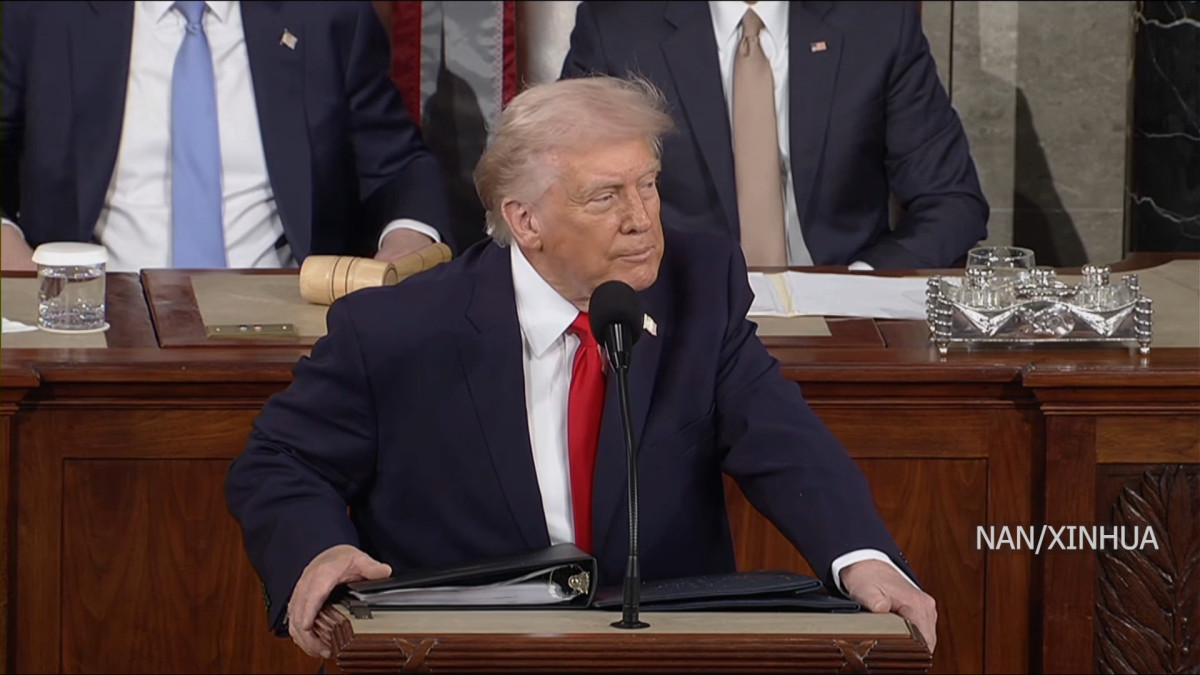 ट्रम्पद्वारा सर्वोच्च अदालतको ट्यारिफ निर्णयको अवहेलना