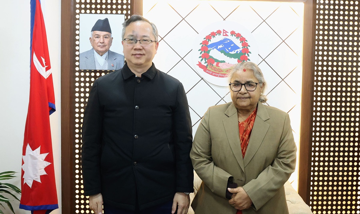 प्रधानमन्त्रीसँग चिनियाँ राजदूतको शिष्टाचार भेट