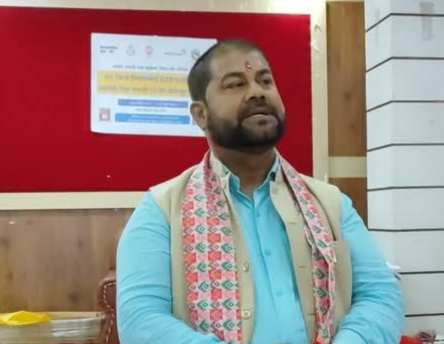 गरुडा बजारमा सार्वजनिक शौचालयको अभाव, यात्रु र स्थानीयलाई सास्ती