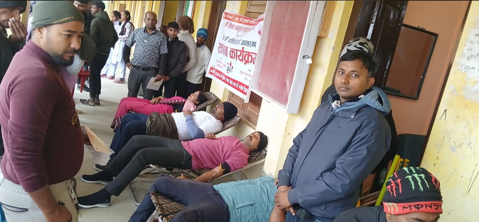 उच्चाङ्गल उमाविको वार्षिकोत्सवको अवसरमा रक्तदान 