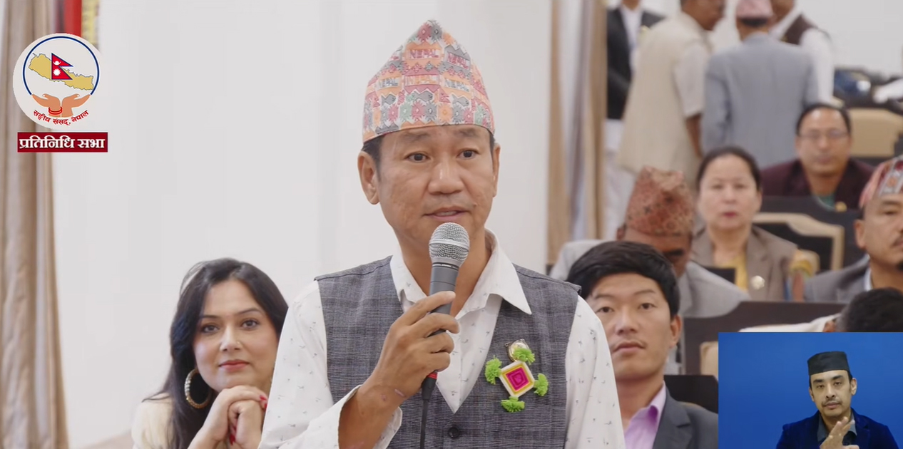 प्रधानमन्त्री, मन्त्रीहरूविरुद्ध लेख्दाबोल्दा थुनिहाल्नुपर्ने, मन्त्रीले धम्क्याउँदा किन नथुन्ने ?