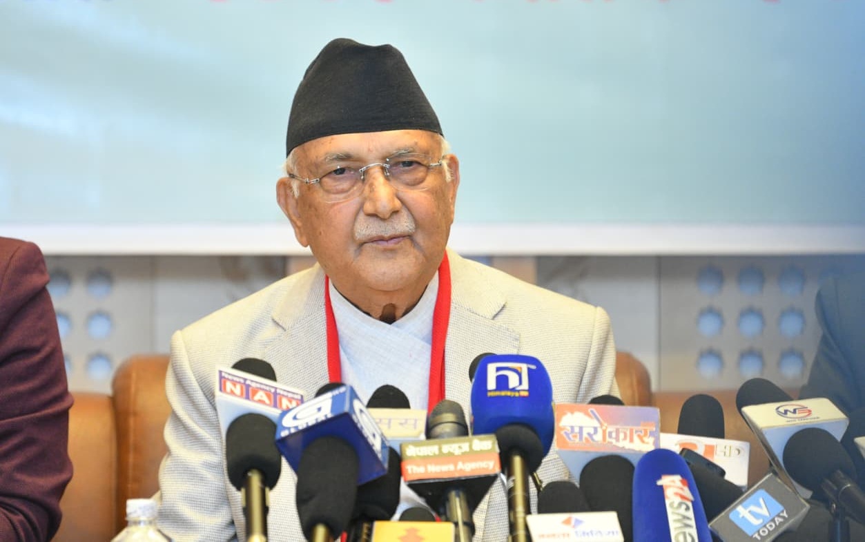 मैले प्रधानमन्त्रीमा कार्कीलाई सिफारिस गरेको भनेर प्रचण्डले झुट बोले : ओली