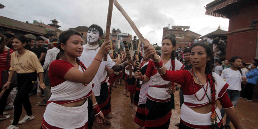 घिन्ताङघिसी नाचसँगै भक्तपुरमा आठदिने गाईजात्रा शुरु 