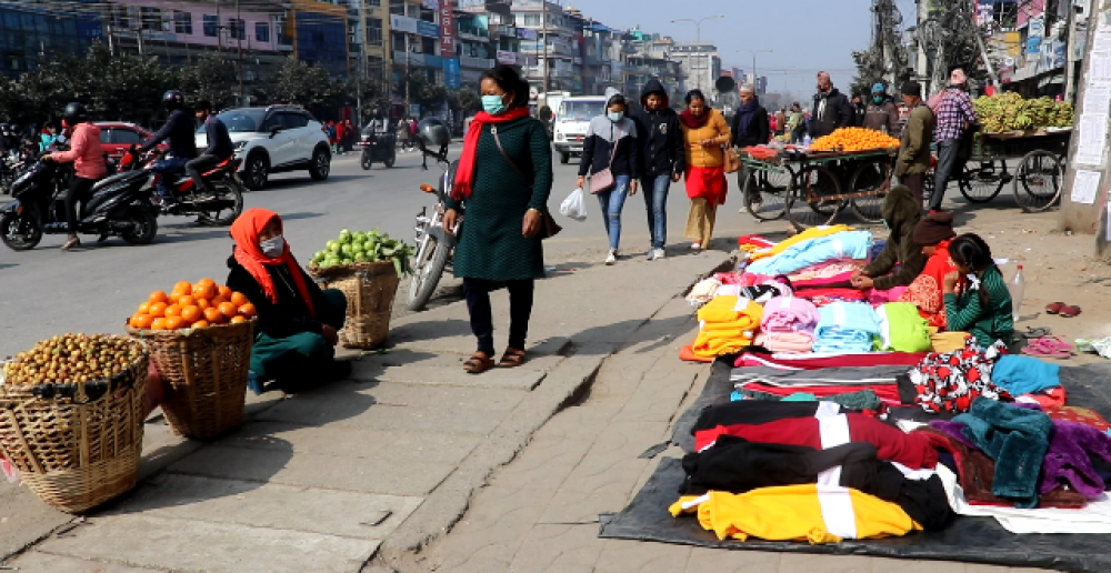 जो फुटपाथबाट लखेटिए : काम उही, ढंग फरक  