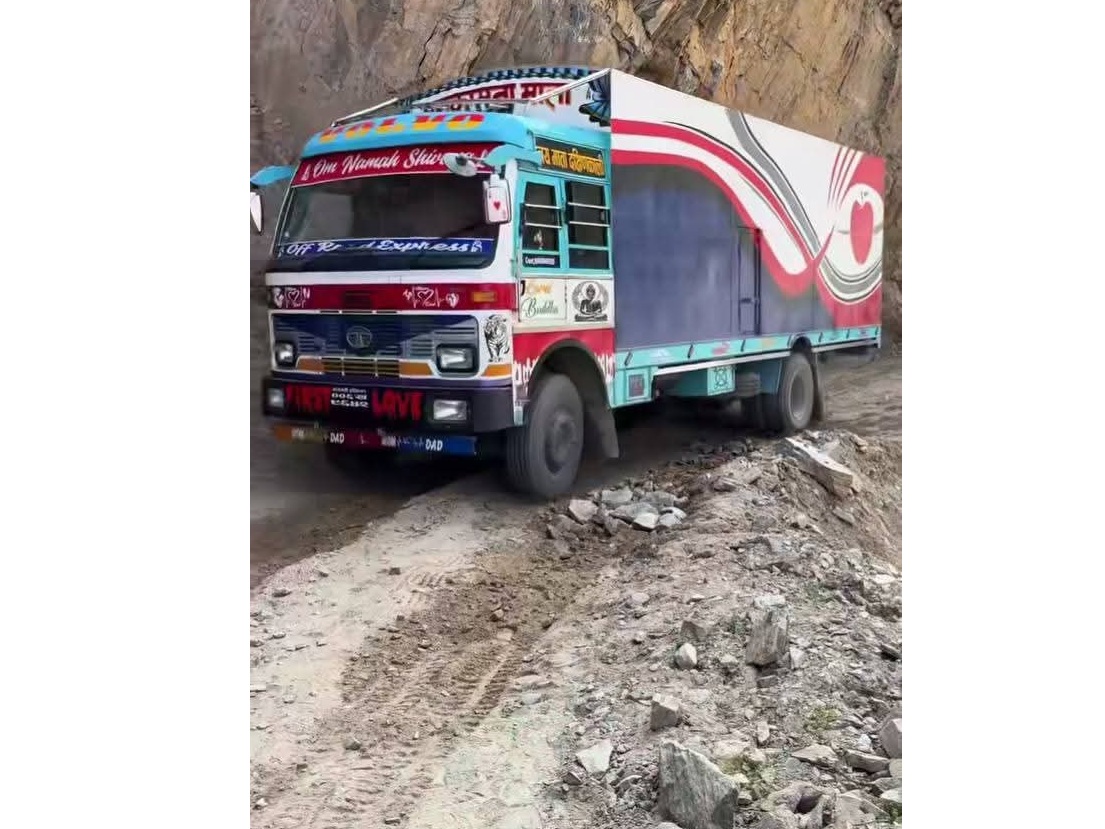 करिब ६ महिनापछि रसुवागढी नाका सञ्चालनमा