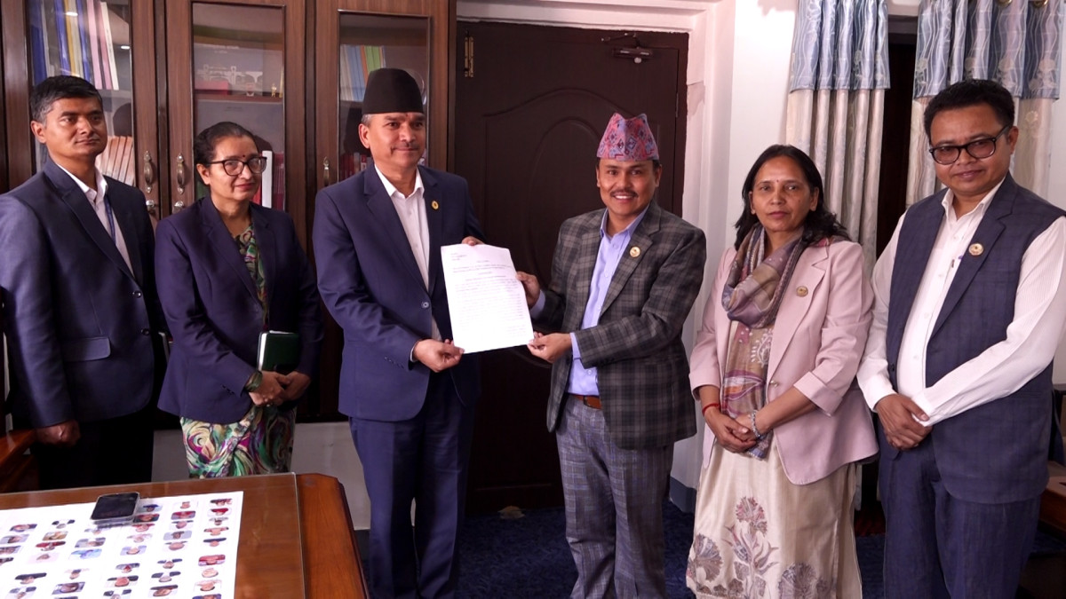 विपद् पूर्वतयारी फितलो भएको भन्दै विपक्षी दलहरूद्वारा राष्ट्रिय सभामा सार्वजनिक महत्वको प्रस्ताव दर्ता