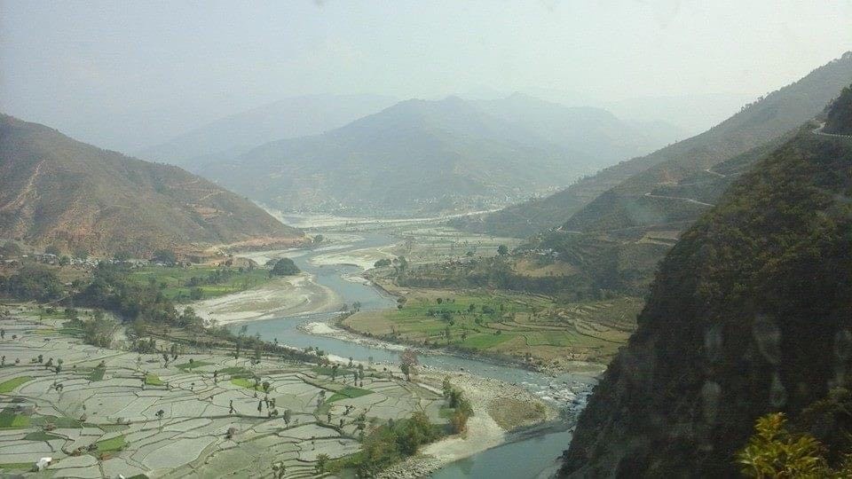 सुनकोशीमा डुबेका किशोर तीन दिनदेखि बेपत्ता, गोताखोर झिकाइँदै
