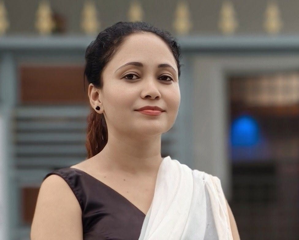 कविता : लालपुर्जा संस्करण