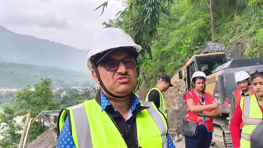 कृष्णभीरको समस्या समाधानका लागि सुरुङमार्ग र वैकल्पिक पुलको अध्ययन हुँदै : महानिर्देशक डा. जैसी