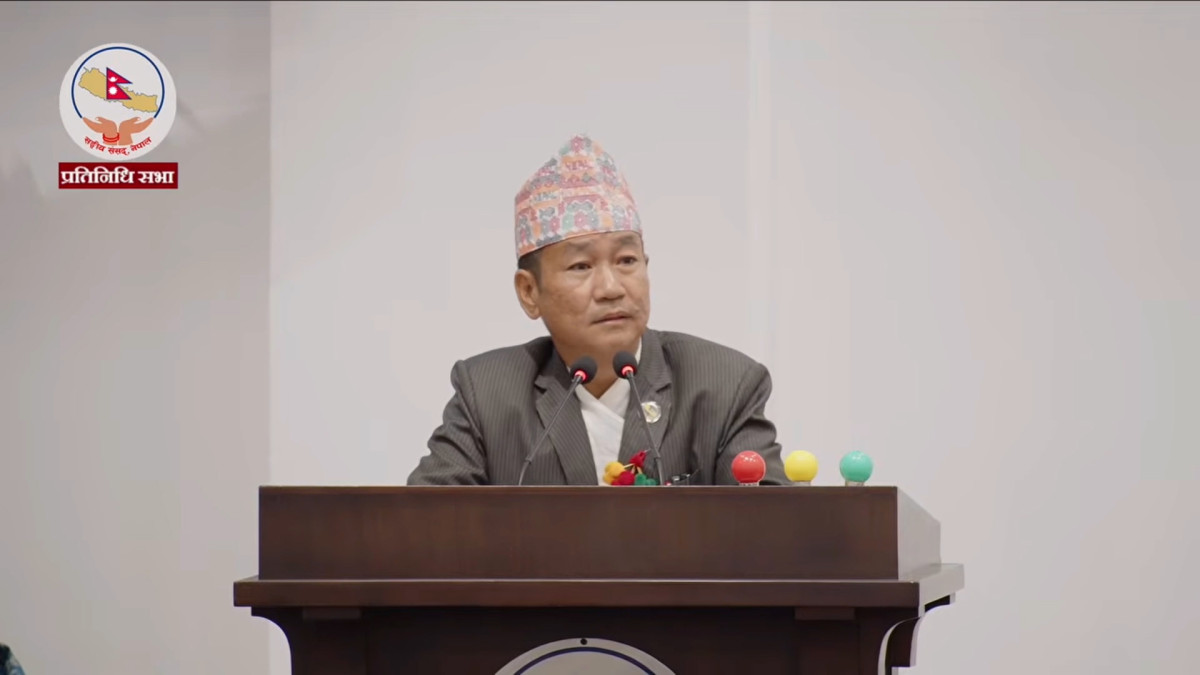 एक पालिका एक उद्योग र एक घरमा एक रोजगार हुनुपर्नेमा सांसद हर्क साम्पाङको जोड