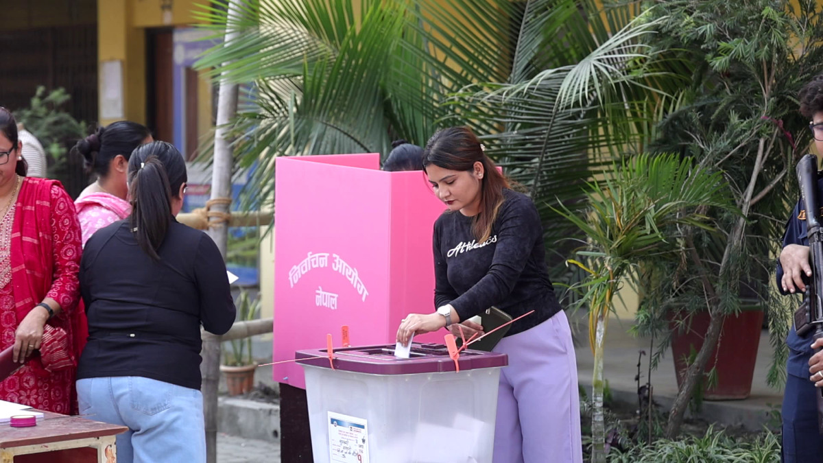 सुनसरीमा शान्तिपूर्ण रूपमा मतदान जारी