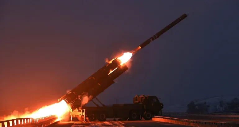 इजरायलद्वारा तेहरानका दुई सैनिक क्षेप्यास्त्र उत्पादन स्थलमा आक्रमण