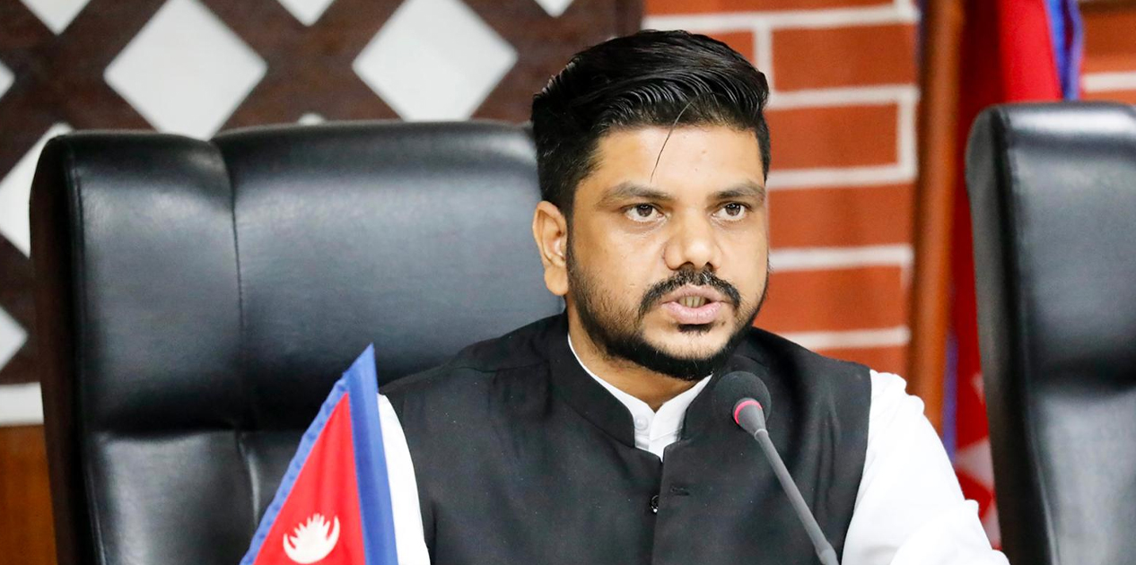 कामदार पठाउने प्रक्रिया नरोक्न संघलाई श्रममन्त्री र सचिवको आग्रह