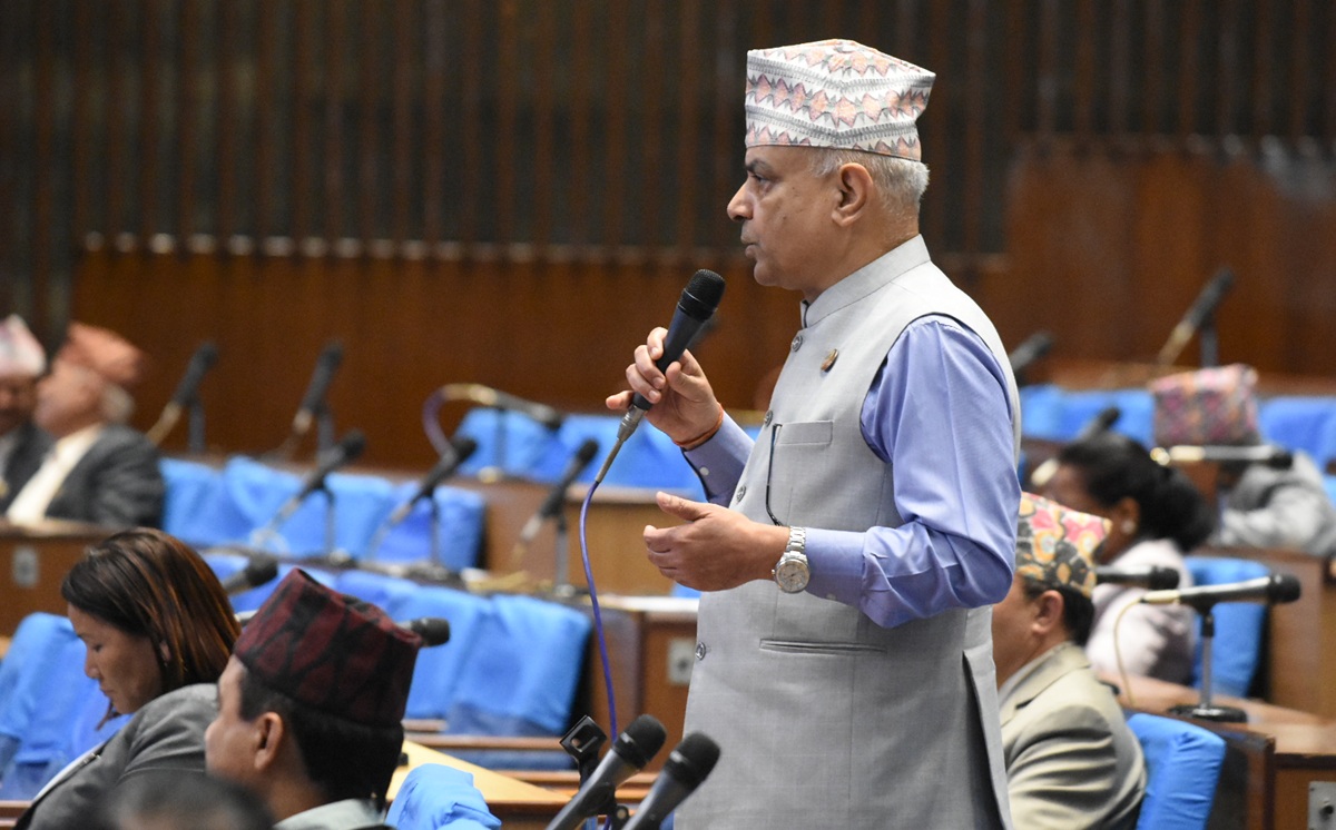 जसपा नेपालको राष्ट्रिय महाधिवेशन मञ्च हावाहुरीले भत्कायो
