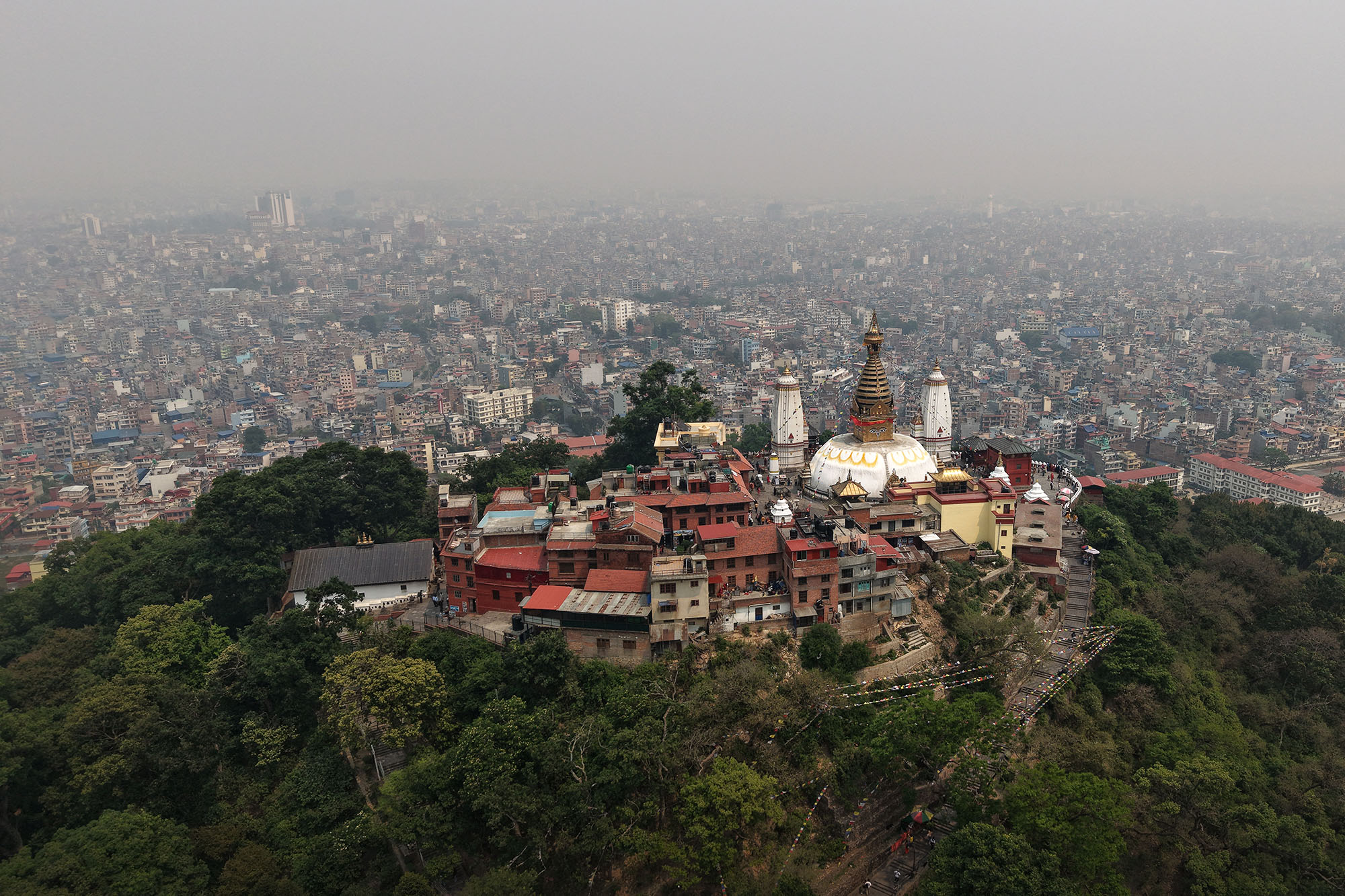 काठमाडौं उपत्यकामा बढ्यो वायु प्रदूषण (तस्बिरहरू)