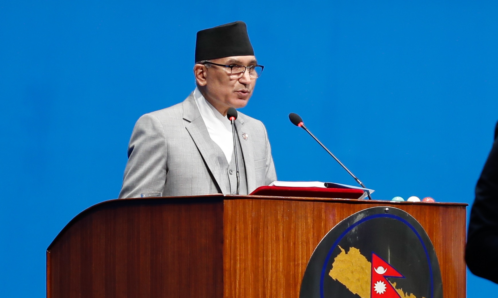 जसपा नेपालको राष्ट्रिय महाधिवेशन मञ्च हावाहुरीले भत्कायो