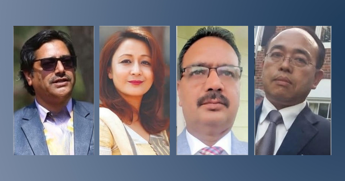 कार्की नेतृत्वको मन्त्रिपरिषद्का नयाँ ४ मन्त्रीले शपथ लिँदै 