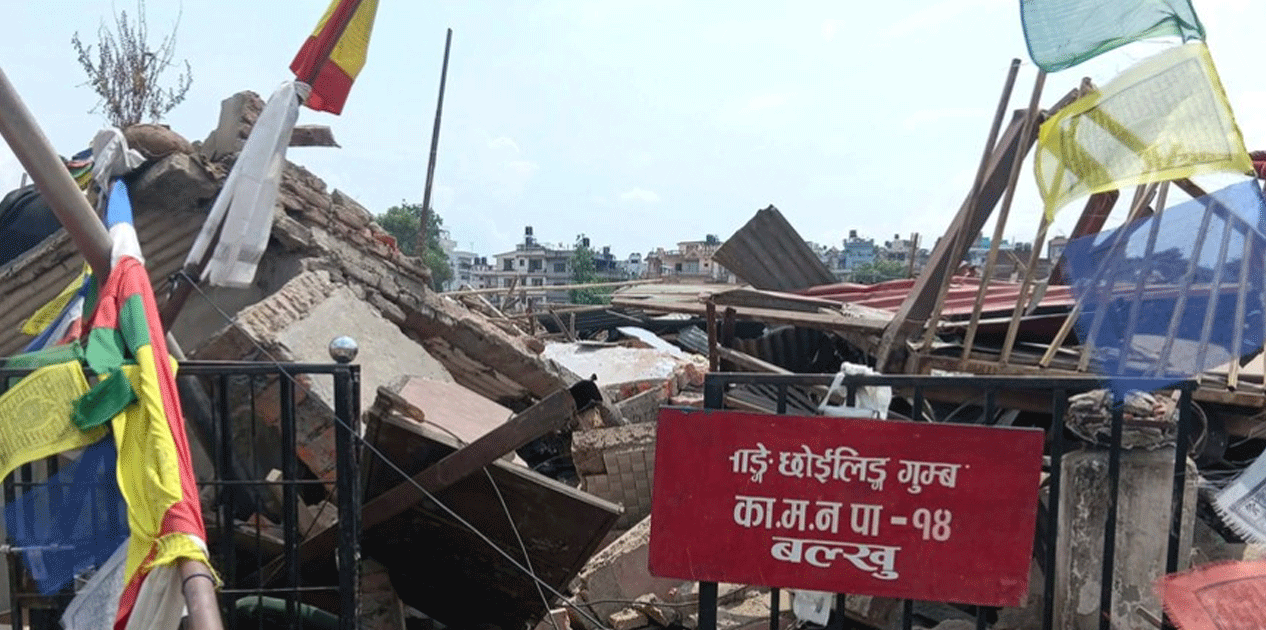 बुद्ध जयन्तीकै दिन गुम्बामा डोजर