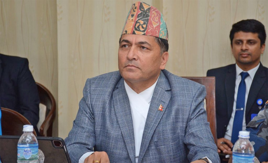 मुख्यसचिवको कार्यकाल लम्ब्याउने प्रयास, नौ सचिवलाई लाभ हुने
