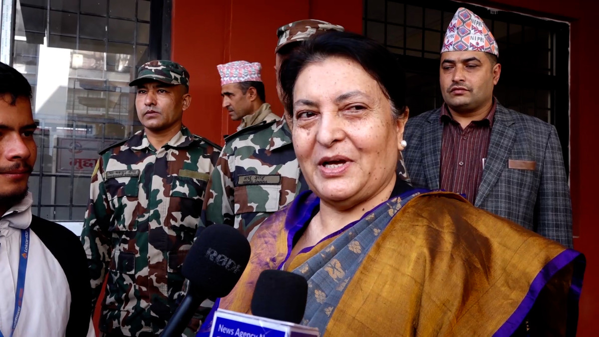 राजनीतिक दलहरु संगठित भएर अघि बढ्नुपर्छः पूर्वराष्ट्रपति भण्डारी