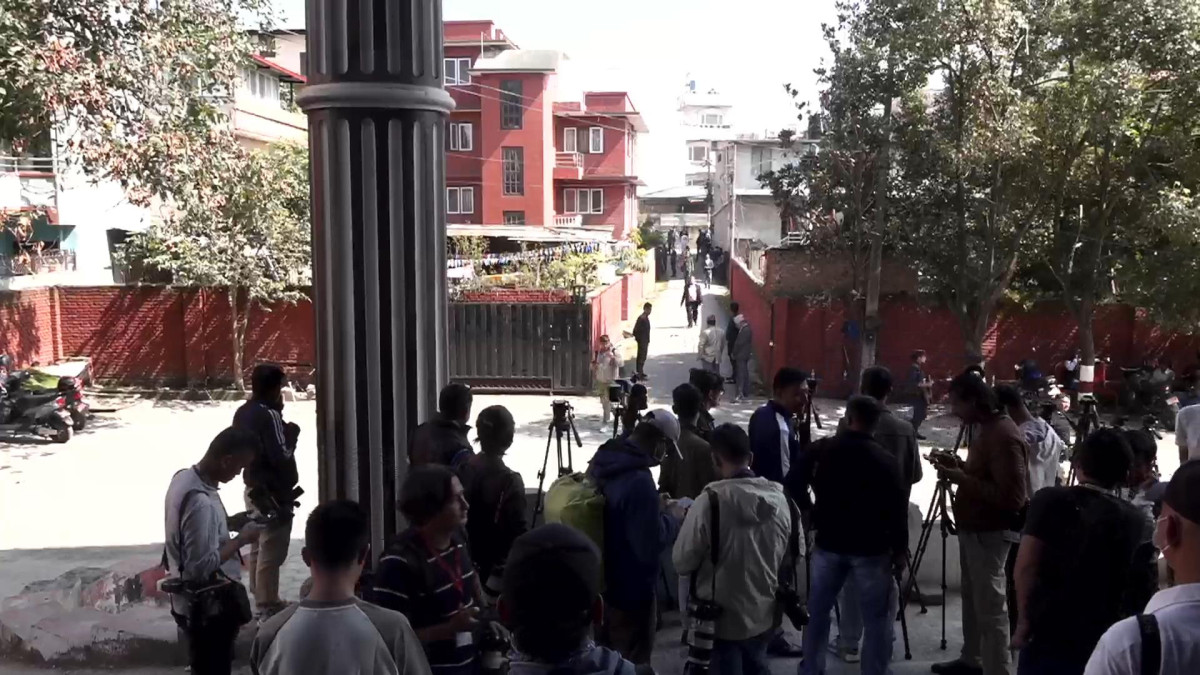 देउवा सार्वजनिक हुने भएपछि कांग्रेस मुख्यालयमा सुरक्षा व्यवस्था कडा