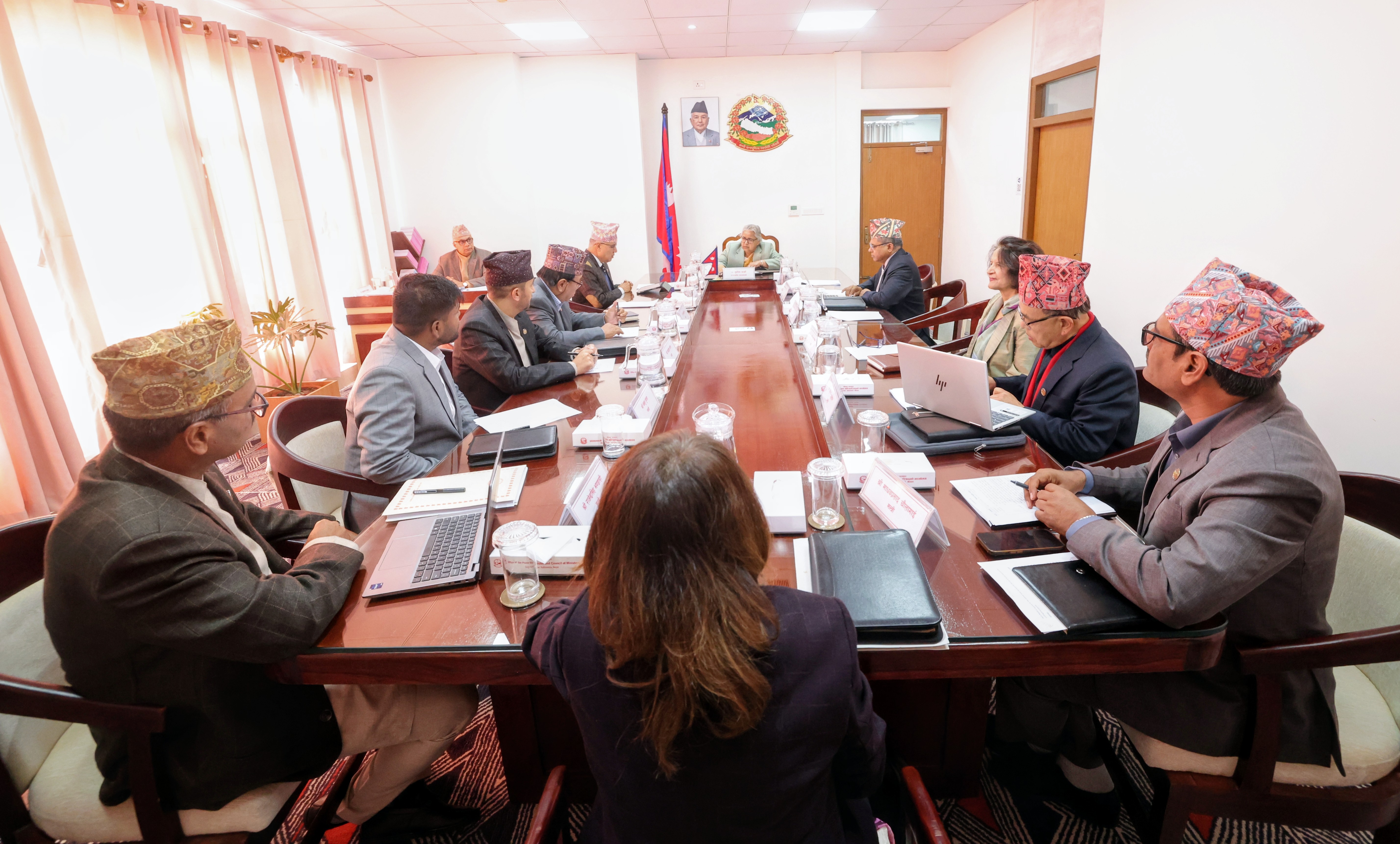 मन्त्रिपरिषद् बैठक सिंहदरबारमा सुरु