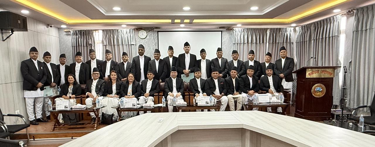 उच्च अदालतका २७ जना न्यायाधीशले लिए शपथ