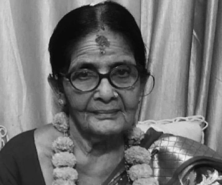 व्यवसायी कडरियालाई मातृशोक