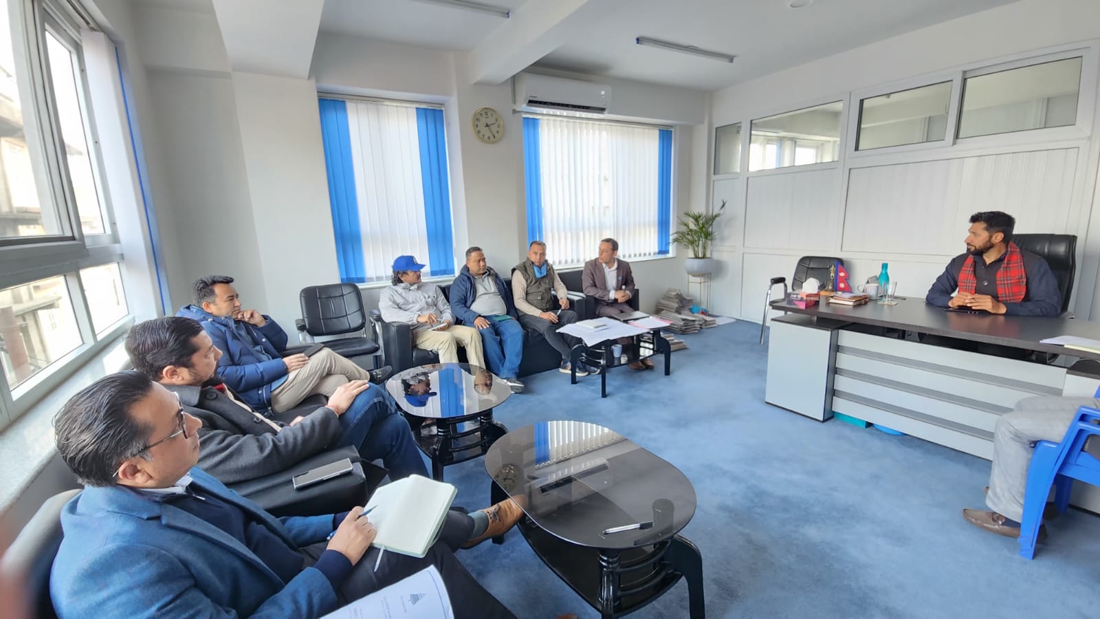 उनेपासँगको सहमति भाँडिएपछि रास्वपाले बोलायो सचिवालयको बैठक