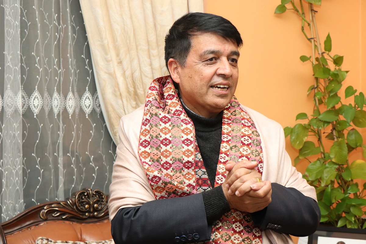 नेपाल लगानीका लागि सुरक्षित राष्ट्र हो : चन्द्र ढकाल