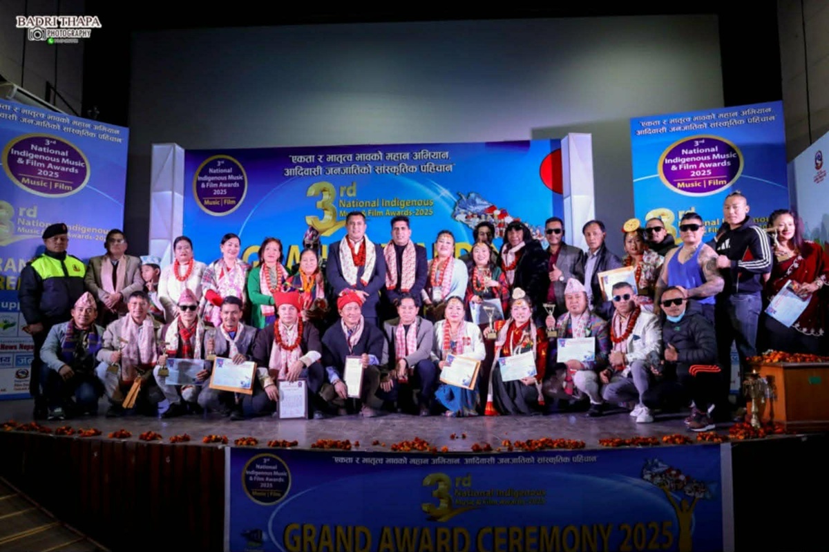 जसपा नेपालको राष्ट्रिय महाधिवेशन मञ्च हावाहुरीले भत्कायो