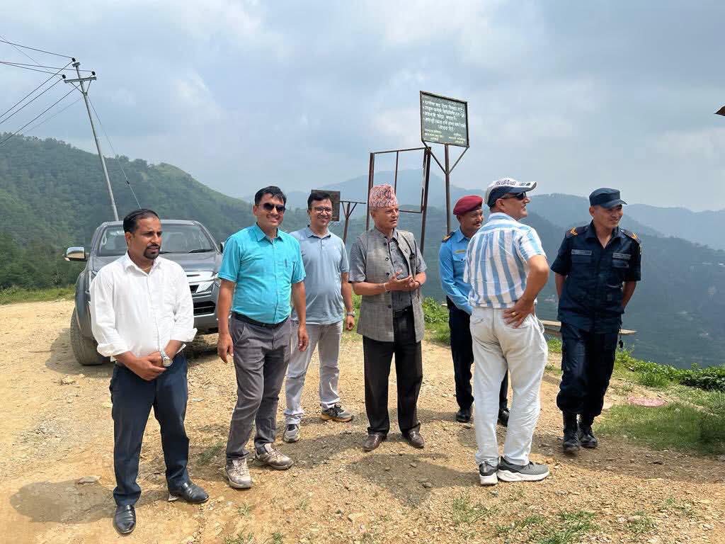 बजेट अभावबीच पनि द्रुत गतिमा अघि बढ्दै सालझण्डी–ढोरपाटन सडक