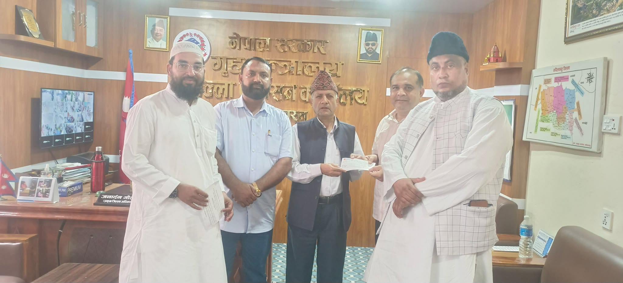 भोटेकोशी बाढीपीडितलाई कपिलवस्तुका मुस्लिम समुदायको २ लाख ७४ हजार सहयोग