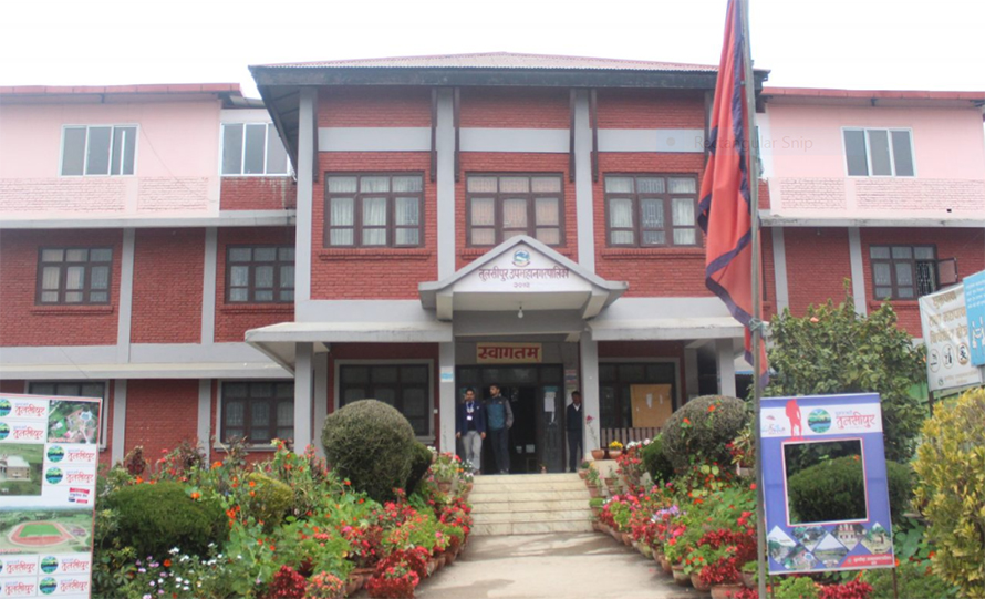 तुलसीपुरमा महोत्सव लगाउँदा २५ लाख कर तिर्नुपर्ने