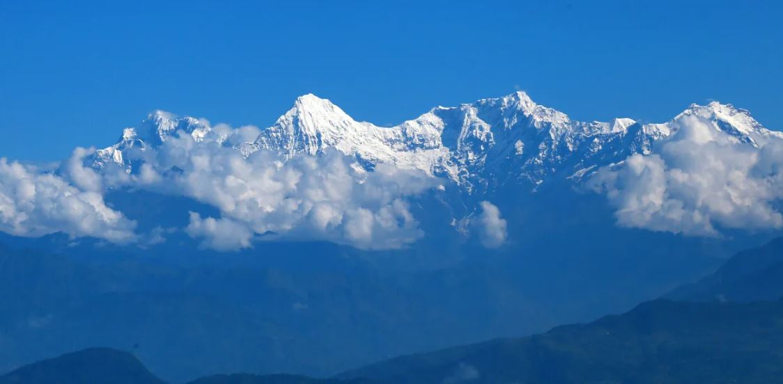 लाङ्टाङ क्षेत्रमा अलपत्र १२ जनाको सकुशल उद्धार