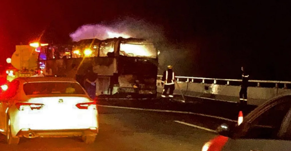 जसपा नेपालको राष्ट्रिय महाधिवेशन मञ्च हावाहुरीले भत्कायो