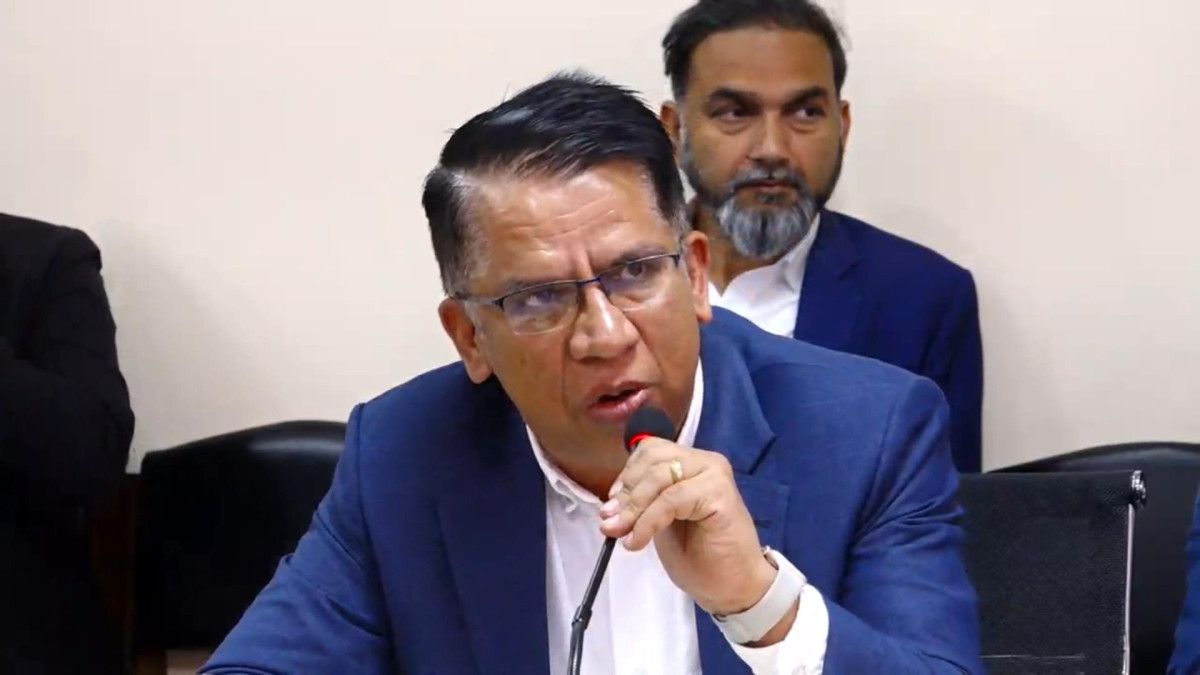 कानुन अभावले सडक सुरक्षालाई प्रभावकारी बनाउन सकिएको छैन : सचिव सिग्देल