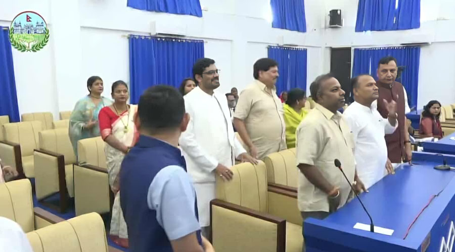 मधेश प्रदेश सभामा प्रतिपक्षी दलहरुको अवरोध कायमै, बैठक स्थगित