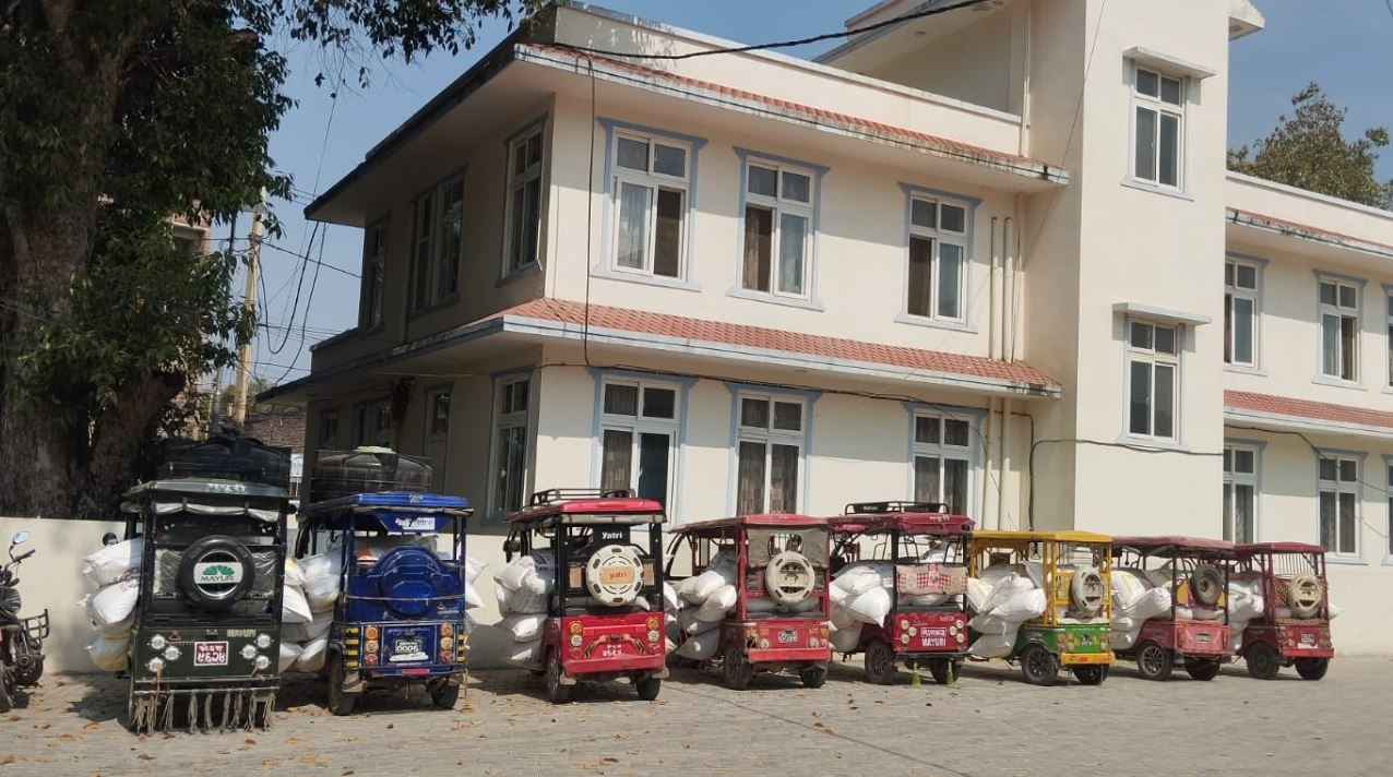 भन्सार छली गरी ल्याएको ४५ क्विन्टल तोरीसहित ९ जना पक्राउ