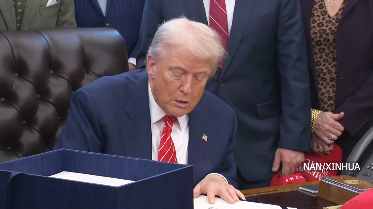 ट्रम्पद्वारा बजेट प्याकेजमा हस्ताक्षर, आंशिक सरकारी शटडाउन अन्त्य