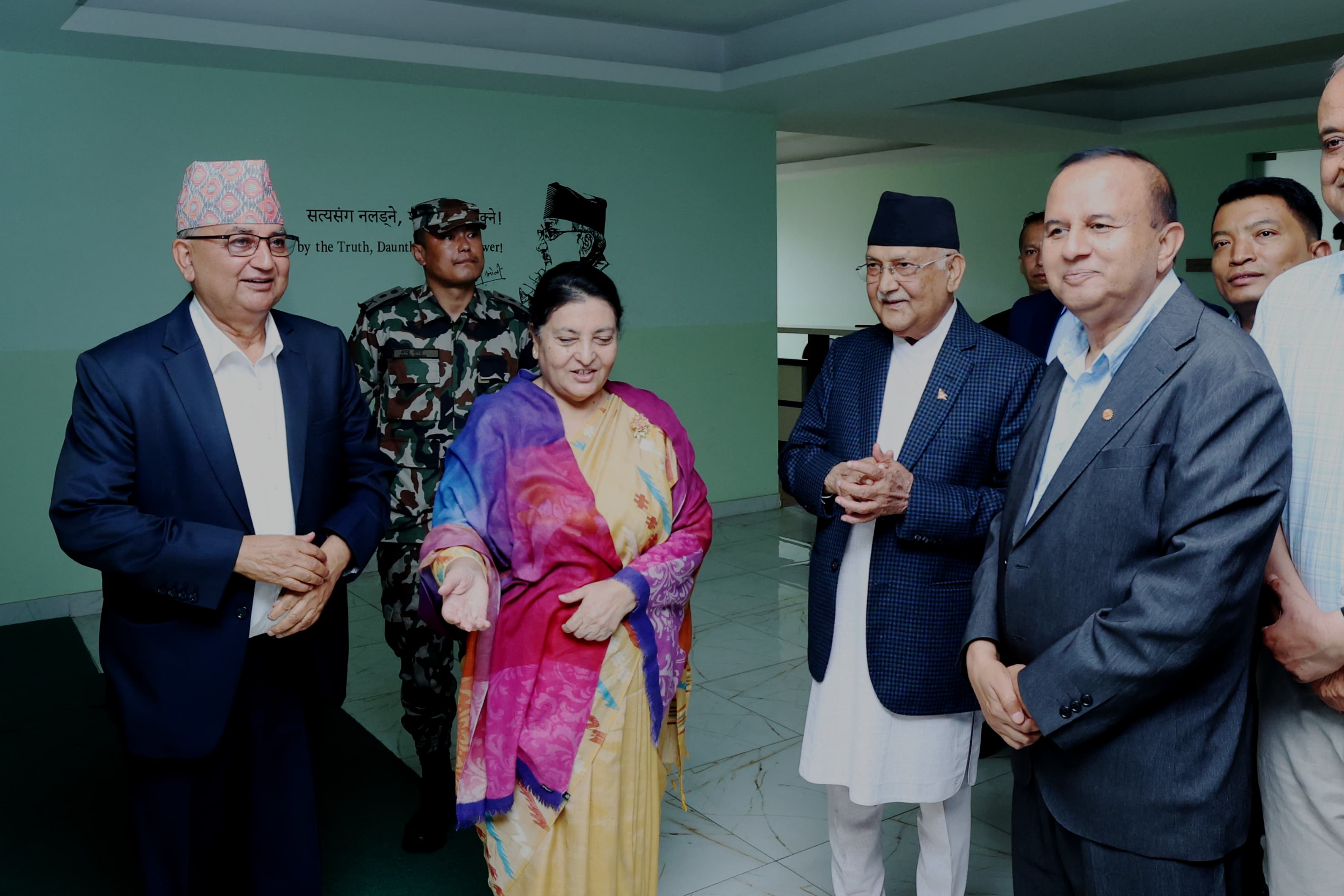 विद्यालाई एमालेमा ‘सकसपूर्ण’ स्वागत