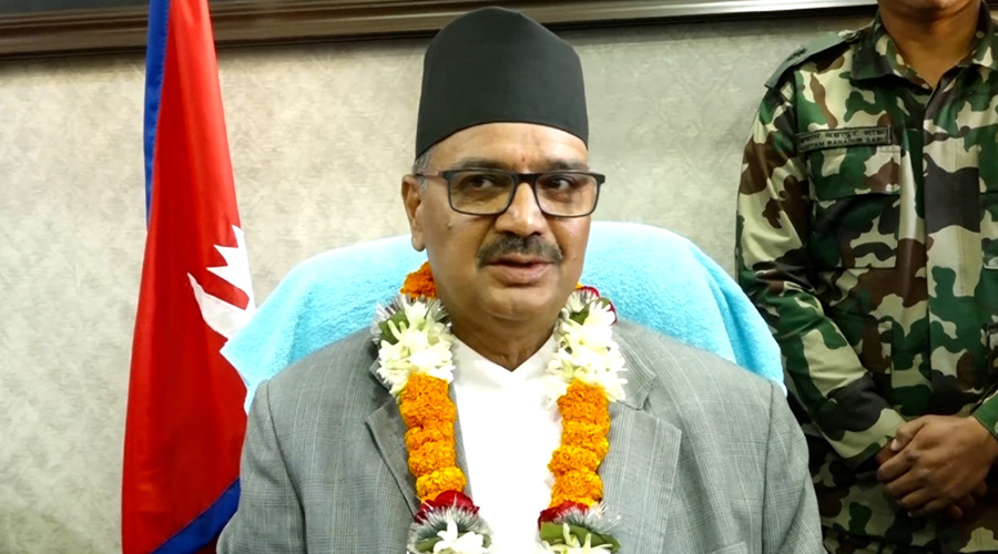 पाठक-पत्र : श्रमिकको पक्षमा श्रममन्त्री