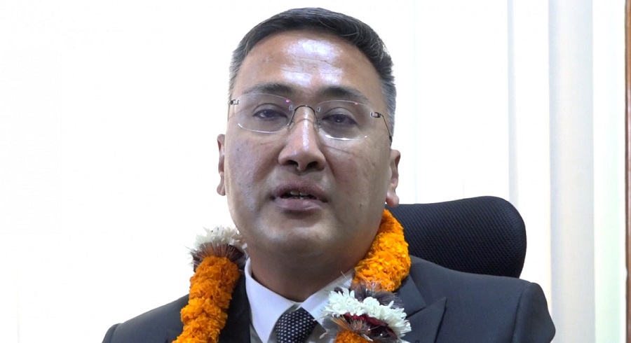 पुँजीबजार द्रुत गतिमा विकास भएपनि नियमन कमजोर छ : अध्यक्ष श्रेष्ठ