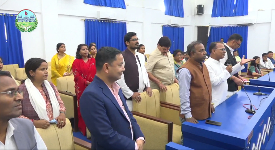 अर्थमन्त्रीको राजीनामा माग्दै प्रतिपक्षीद्वारा मधेश प्रदेश सभा बैठक अवरुद्ध