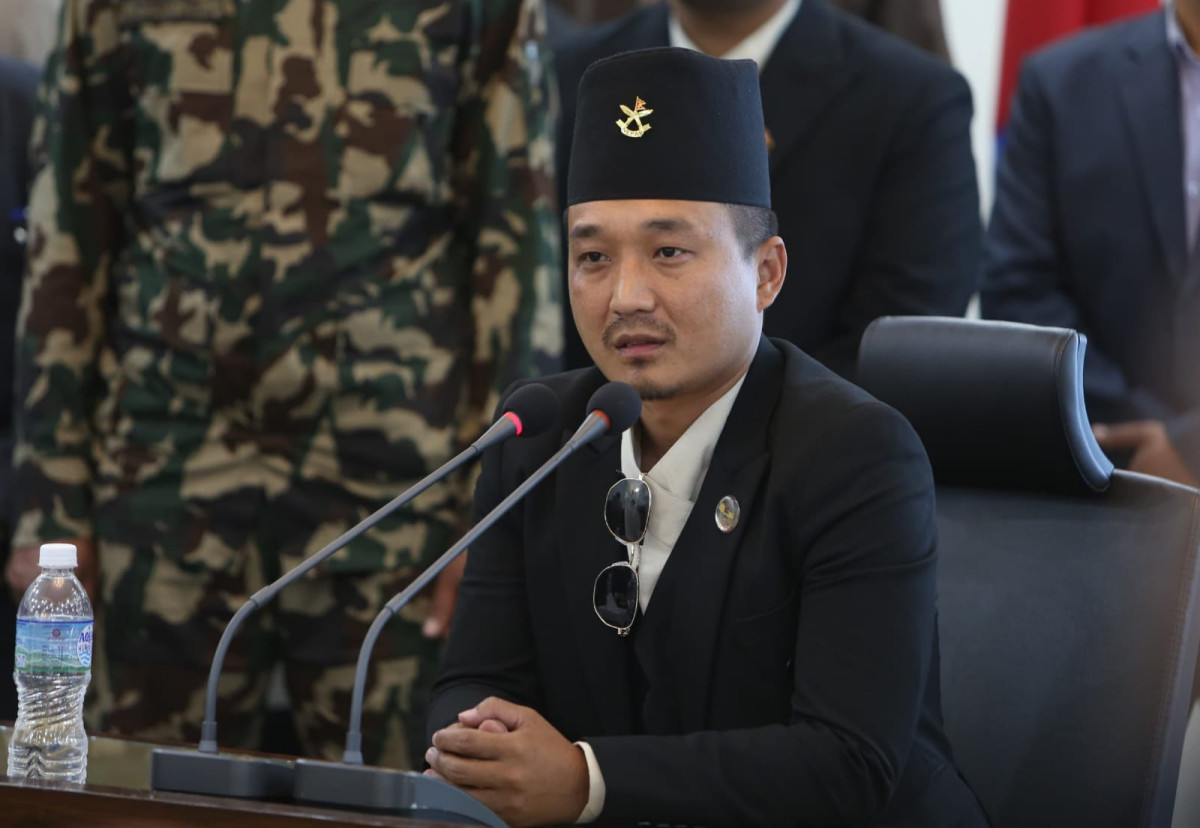 म धेरै नबोलिकन एक्सनमा जानेवाला छु : गृहमन्त्री गुरुङ