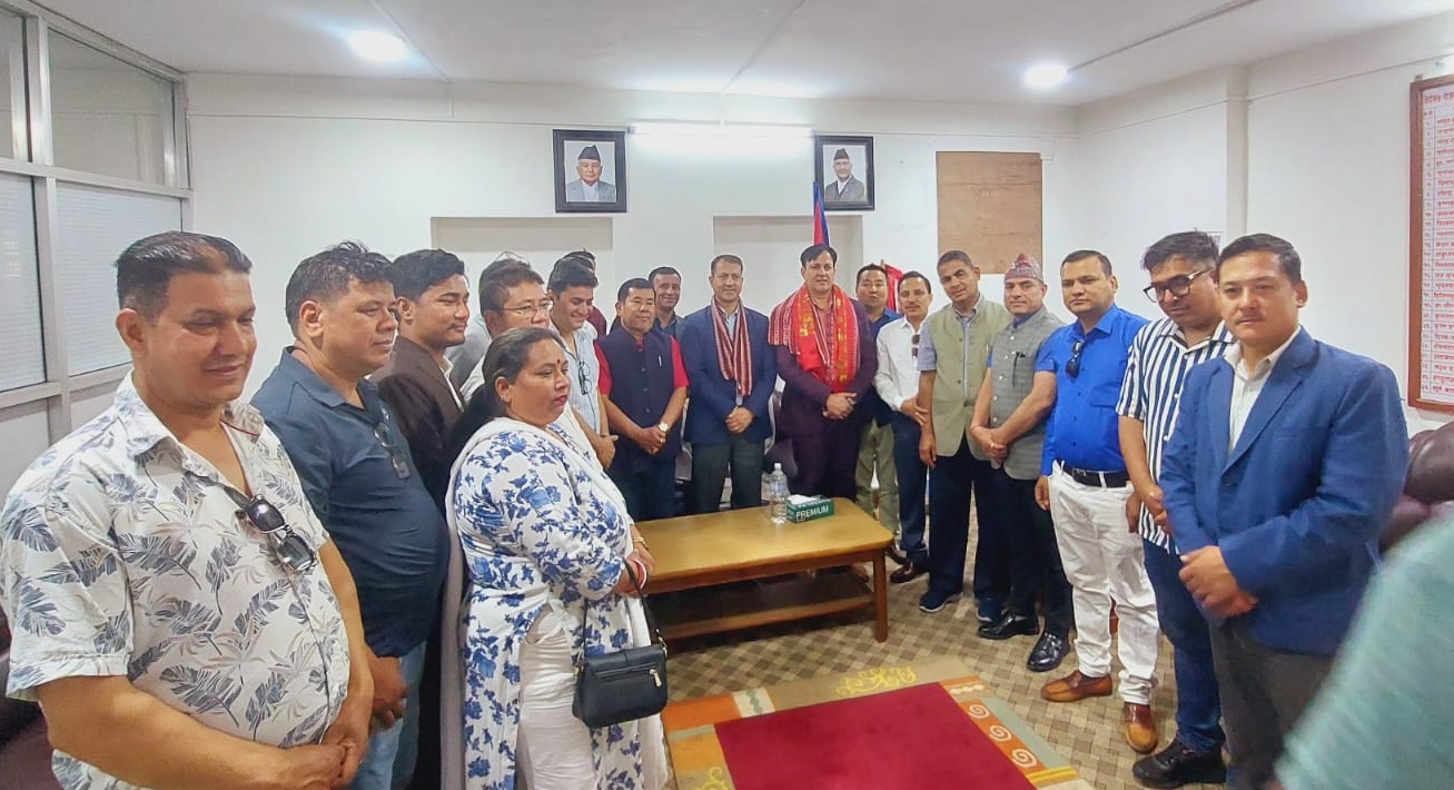 जसपा नेपालको राष्ट्रिय महाधिवेशन मञ्च हावाहुरीले भत्कायो