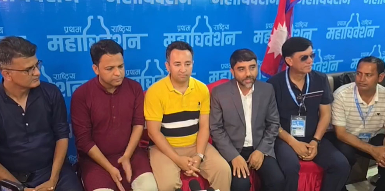 रास्वपा महामन्त्रीका ५ आकांक्षीले गरे विपिनलाई समर्थन